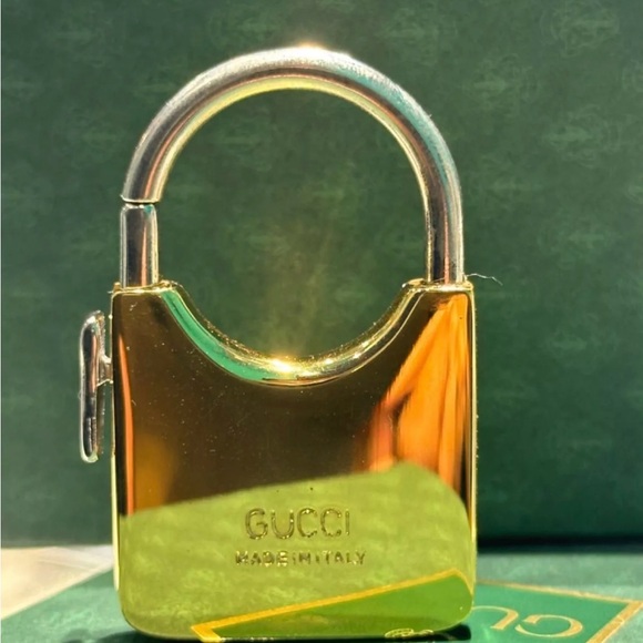 Gucci Padlock Motif Bag Charm Key Chain - Picture 2 of 5